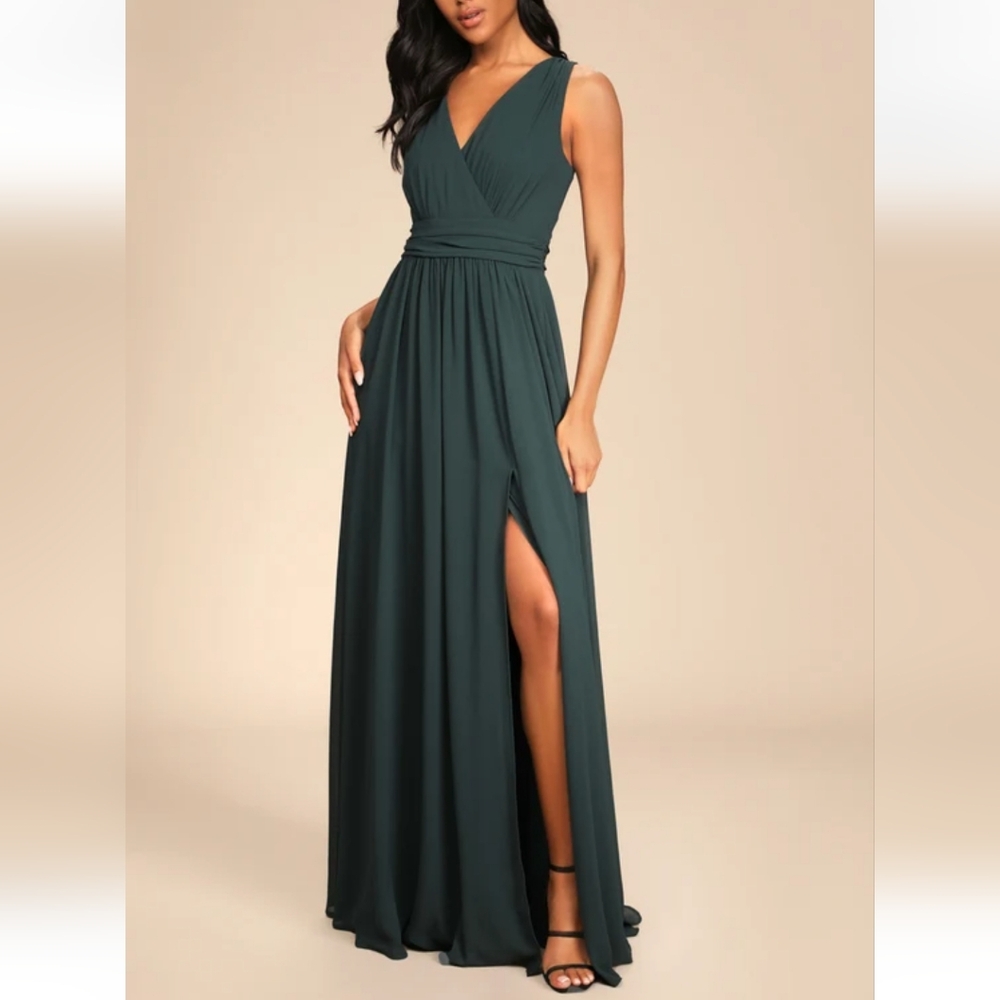 Lulus NWT Thoughts of Hue Emerald Green Surplice Maxi Dress Size L